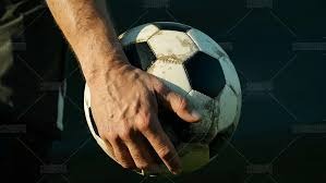 雷迪克：希望东契奇和勒布朗都能在对阵76人时回归阵容