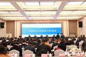 Uzi承认洗澡梗是做错了：情绪激动没控制住，大家不要学我