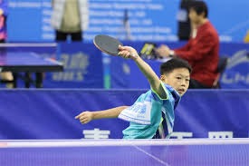 LPL第一中单易主，首次挑战Faker！T1创造巨大冷门，实力突然进化