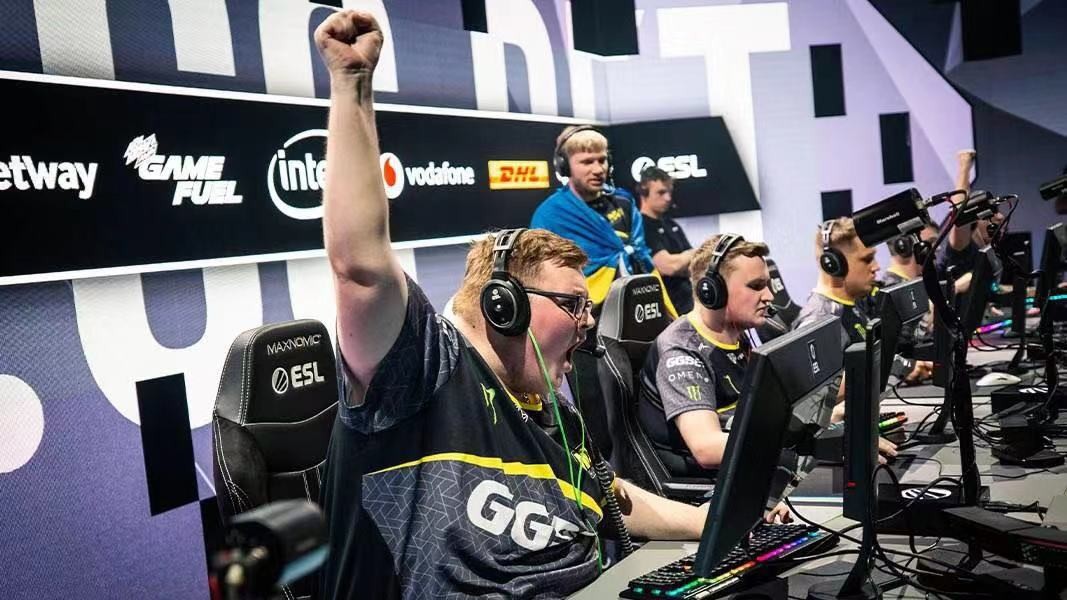 虽然在纸面 虽然在纸面